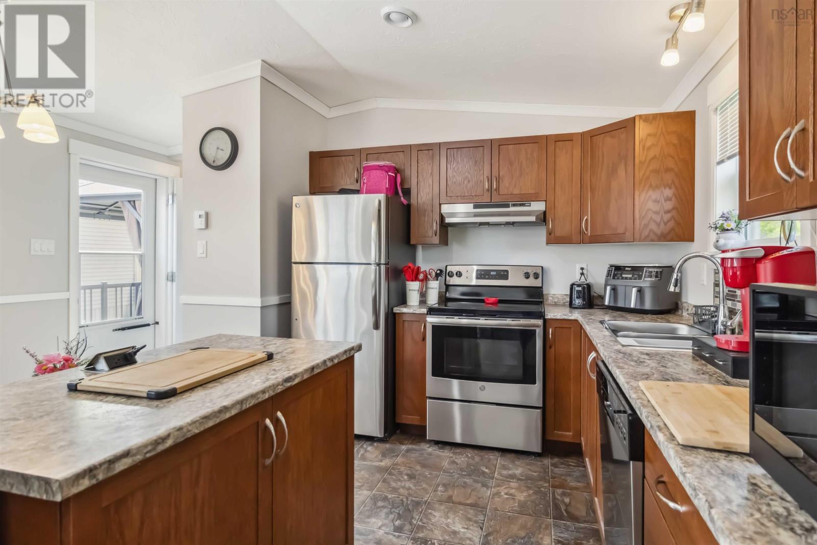 31 Breeze Circle, Simms Settlement, Nova Scotia  B0J 0C2 - Photo 17 - 202514469