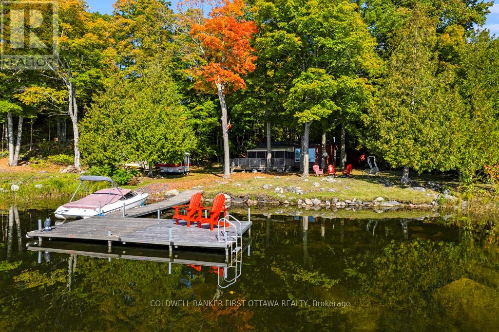 365 Hardwood Ridge Road, Lanark Highlands, Ontario  K0G 1K0 - Photo 1 - X12218641