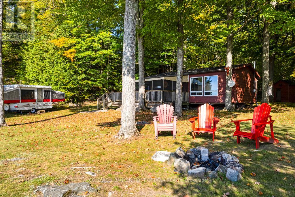 365 Hardwood Ridge Road, Lanark Highlands, Ontario  K0G 1K0 - Photo 7 - X12218641