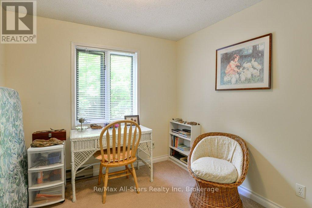 1386 South Portage Road, Lake Of Bays, Ontario  P1H 2J6 - Photo 29 - X12212667