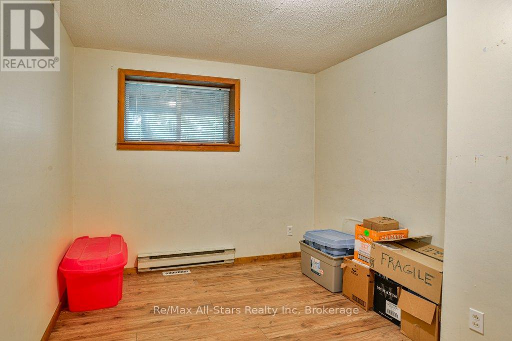 1386 South Portage Road, Lake Of Bays, Ontario  P1H 2J6 - Photo 37 - X12212667