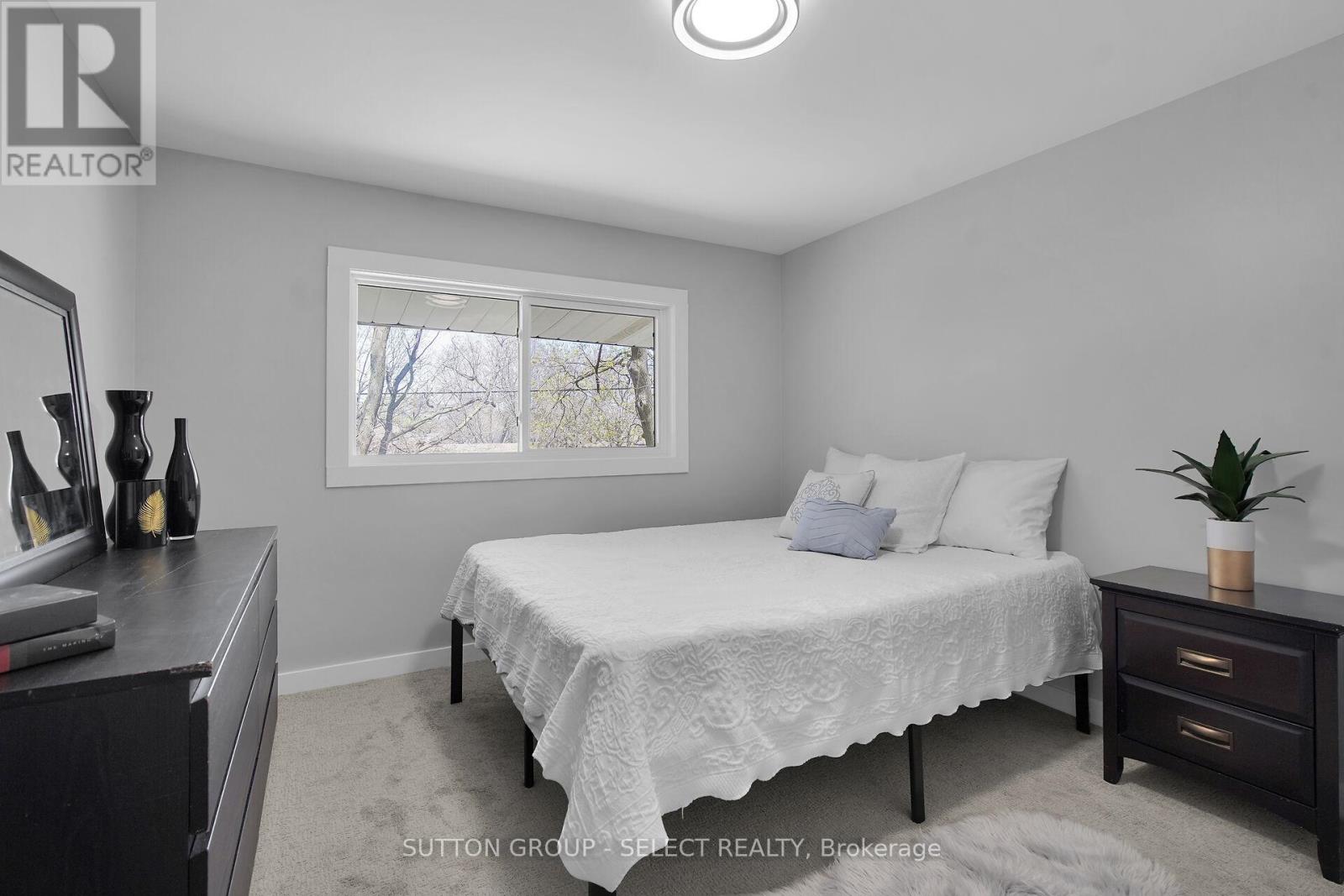 481 Baseline Road E, London South (South G), Ontario  N6C 2P8 - Photo 44 - X12218554
