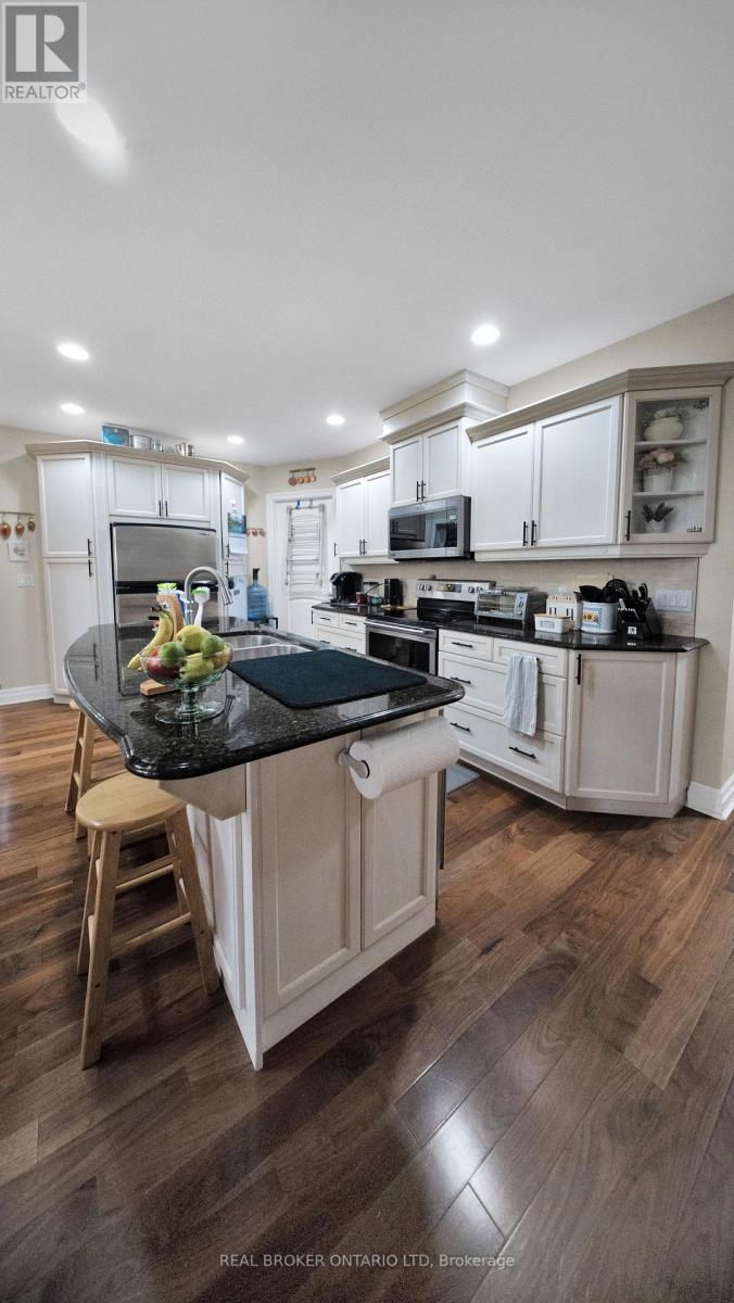 601 - 250 Pall Mall Street, London East (East F), Ontario  N6A 6K3 - Photo 10 - X12218625