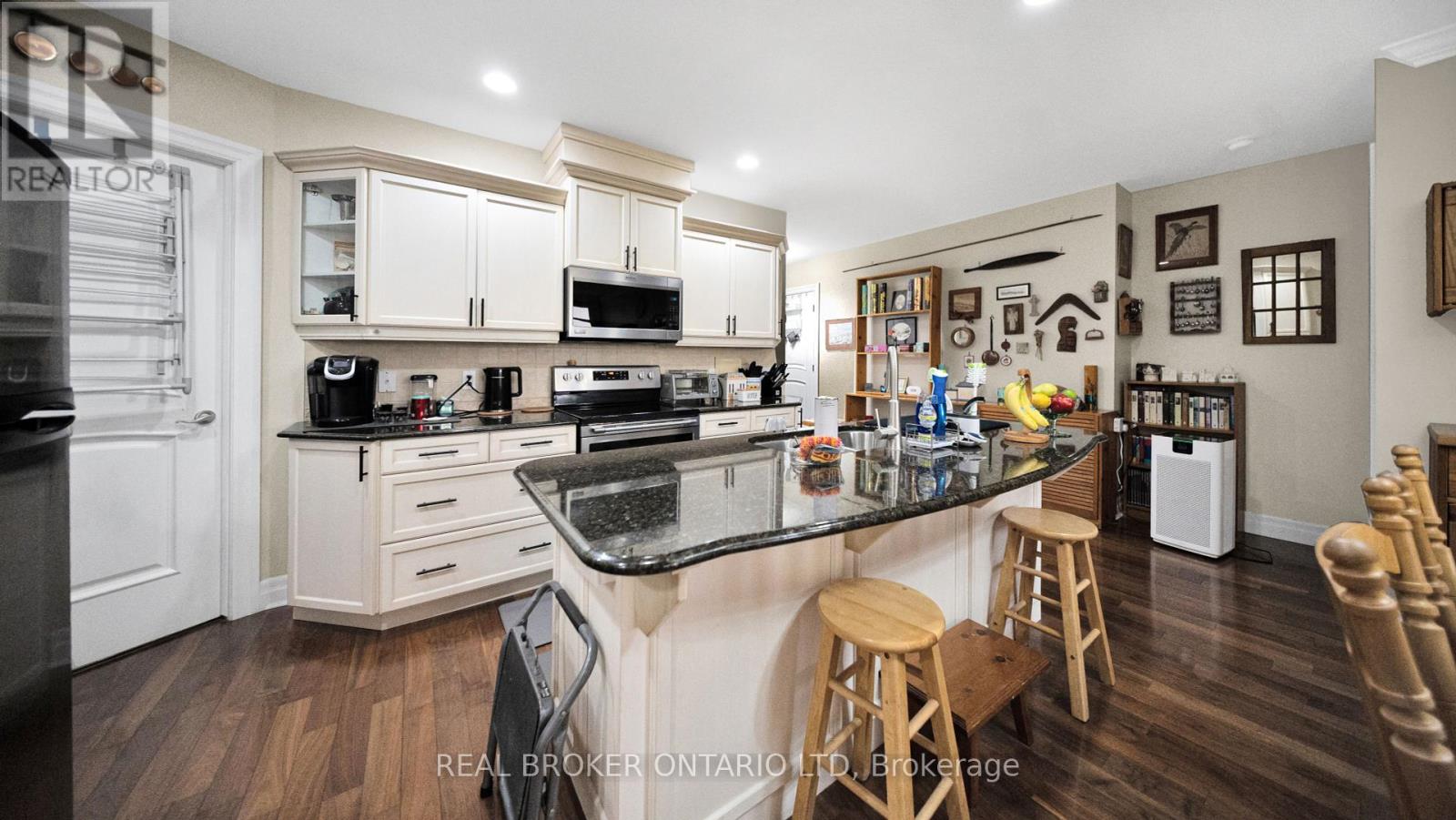601 - 250 Pall Mall Street, London East (East F), Ontario  N6A 6K3 - Photo 12 - X12218625