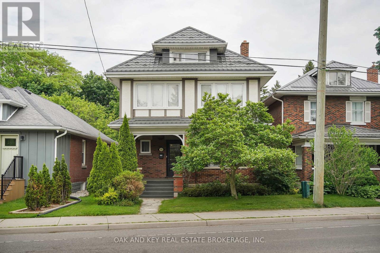 192 Ridout Street S