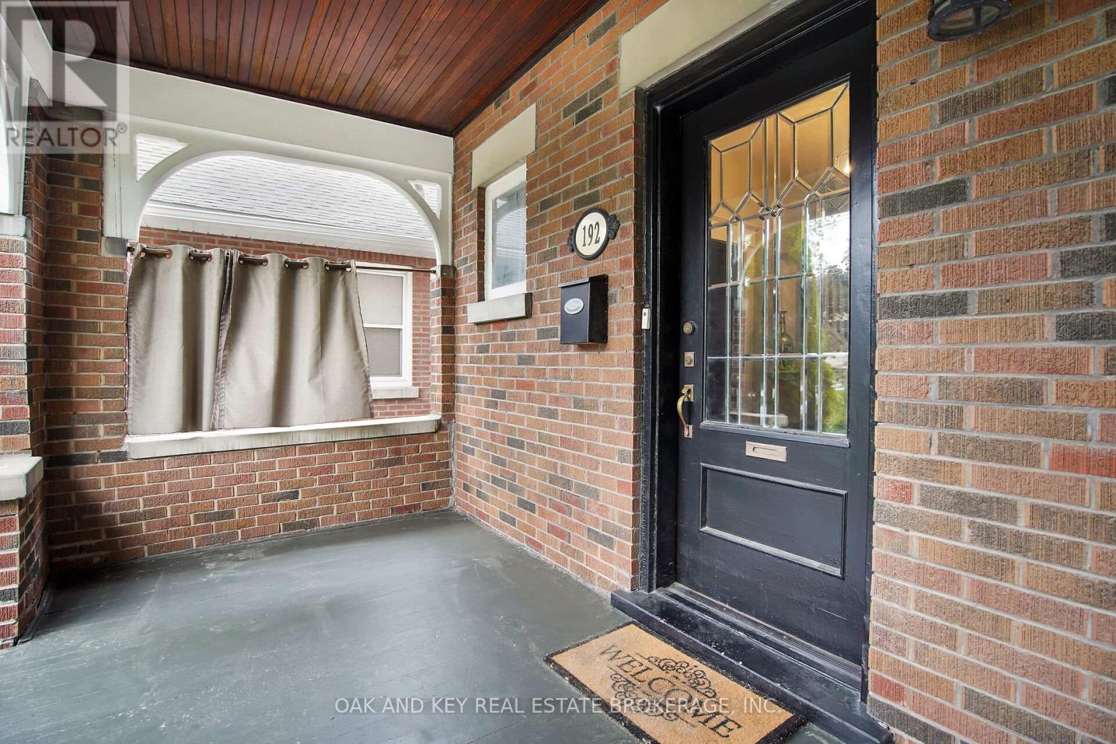 192 Ridout Street S, London South (South F), Ontario  N6C 3X9 - Photo 3 - X12218695