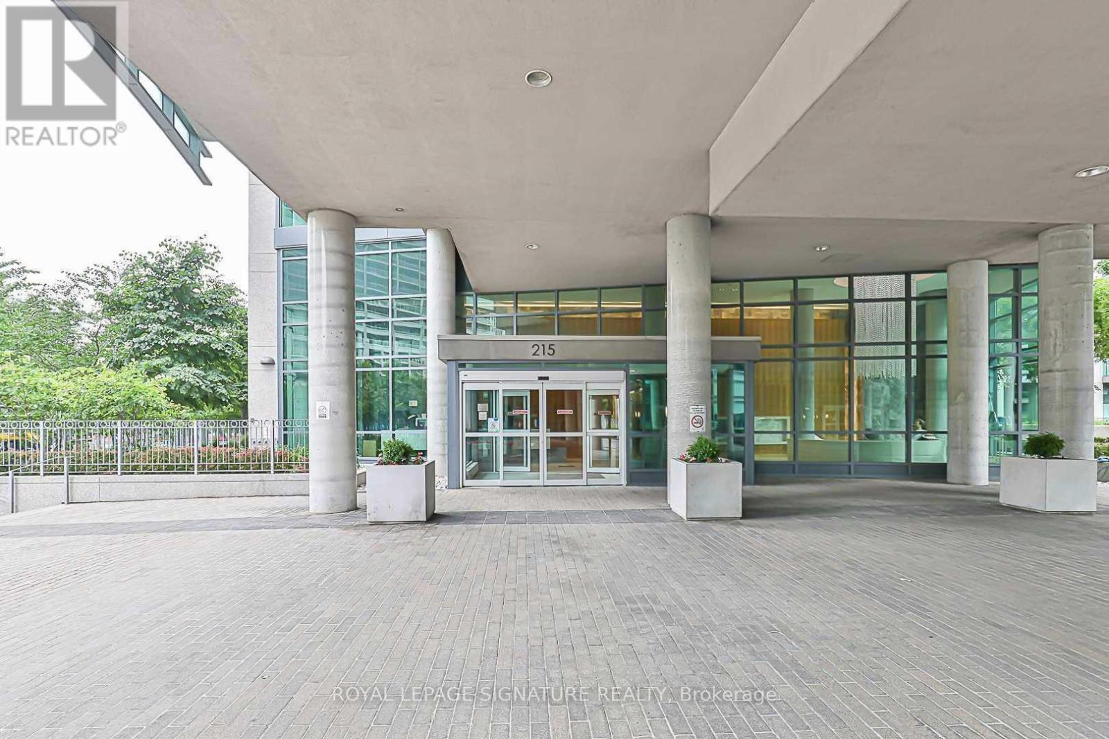 1103 - 215 Fort York Boulevard, Toronto, Ontario  M5V 4A2 - Photo 10 - C12218572