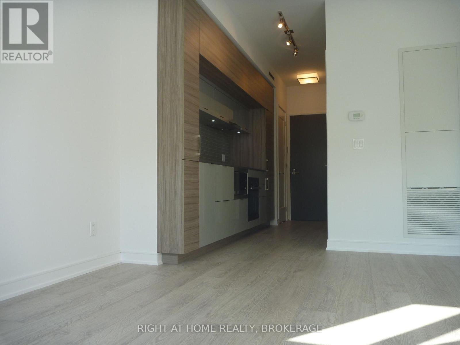 1506 - 88 Scott Street, Toronto, Ontario  M5E 0A9 - Photo 4 - C12218590