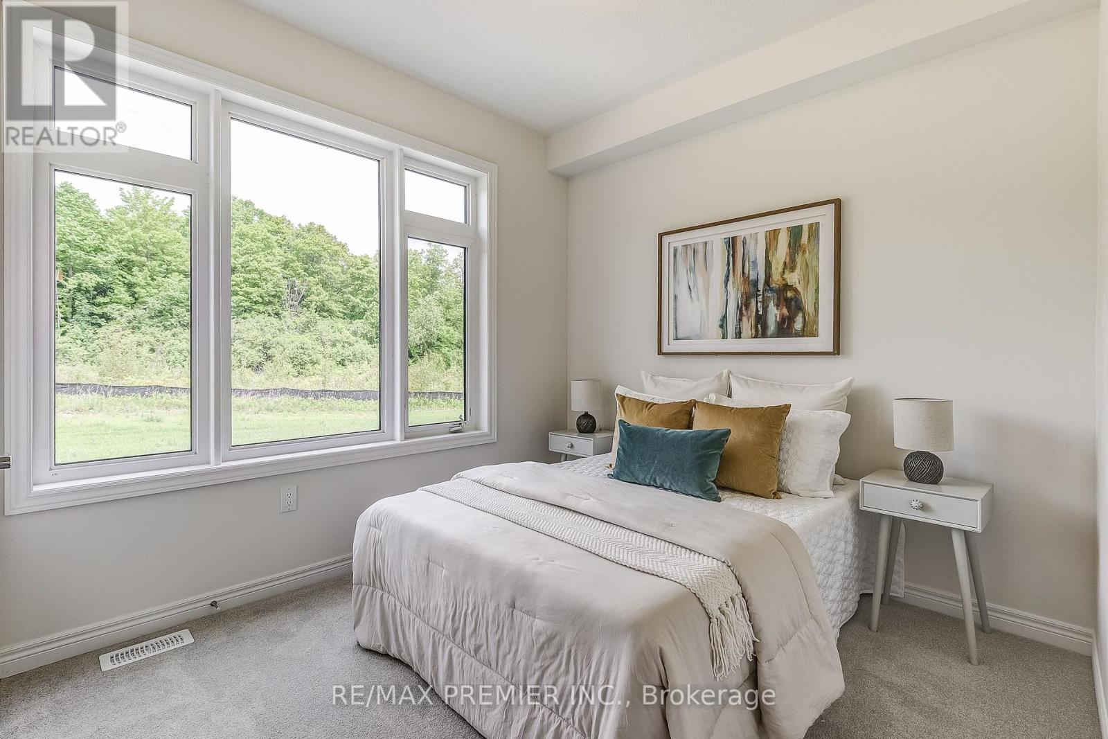 1274 Talisman Manor, Pickering, Ontario  L1X 0R7 - Photo 13 - E12218538