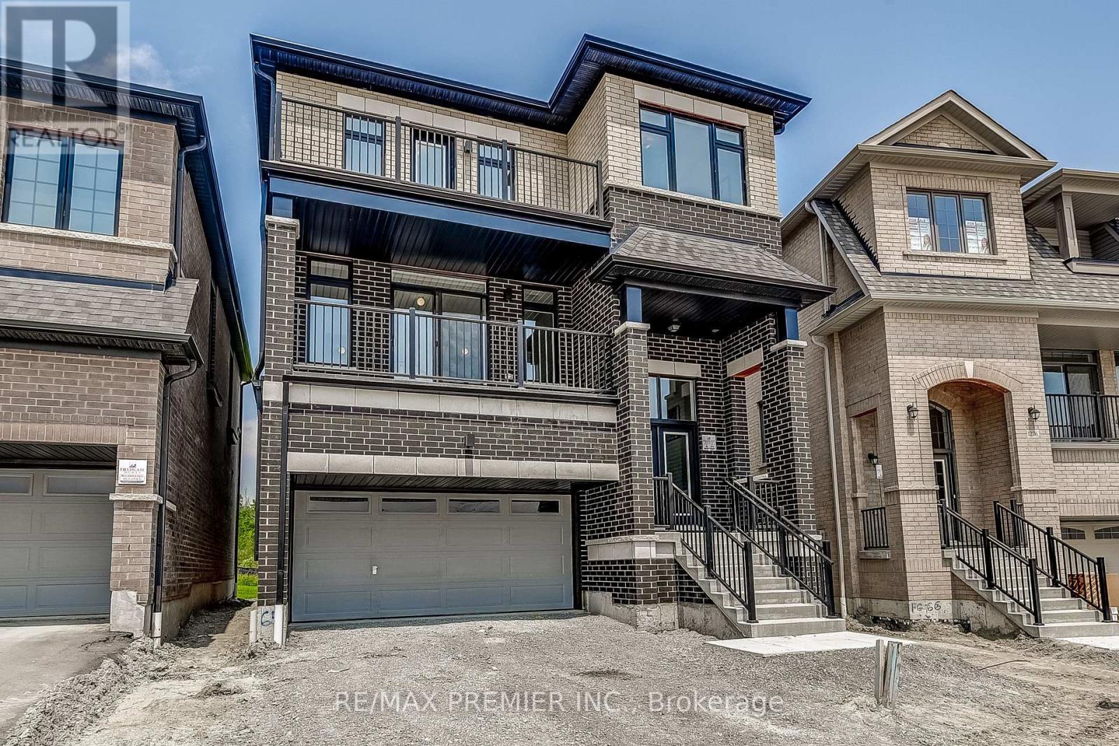 1274 Talisman Manor, Pickering, Ontario  L1X 0R7 - Photo 2 - E12218538