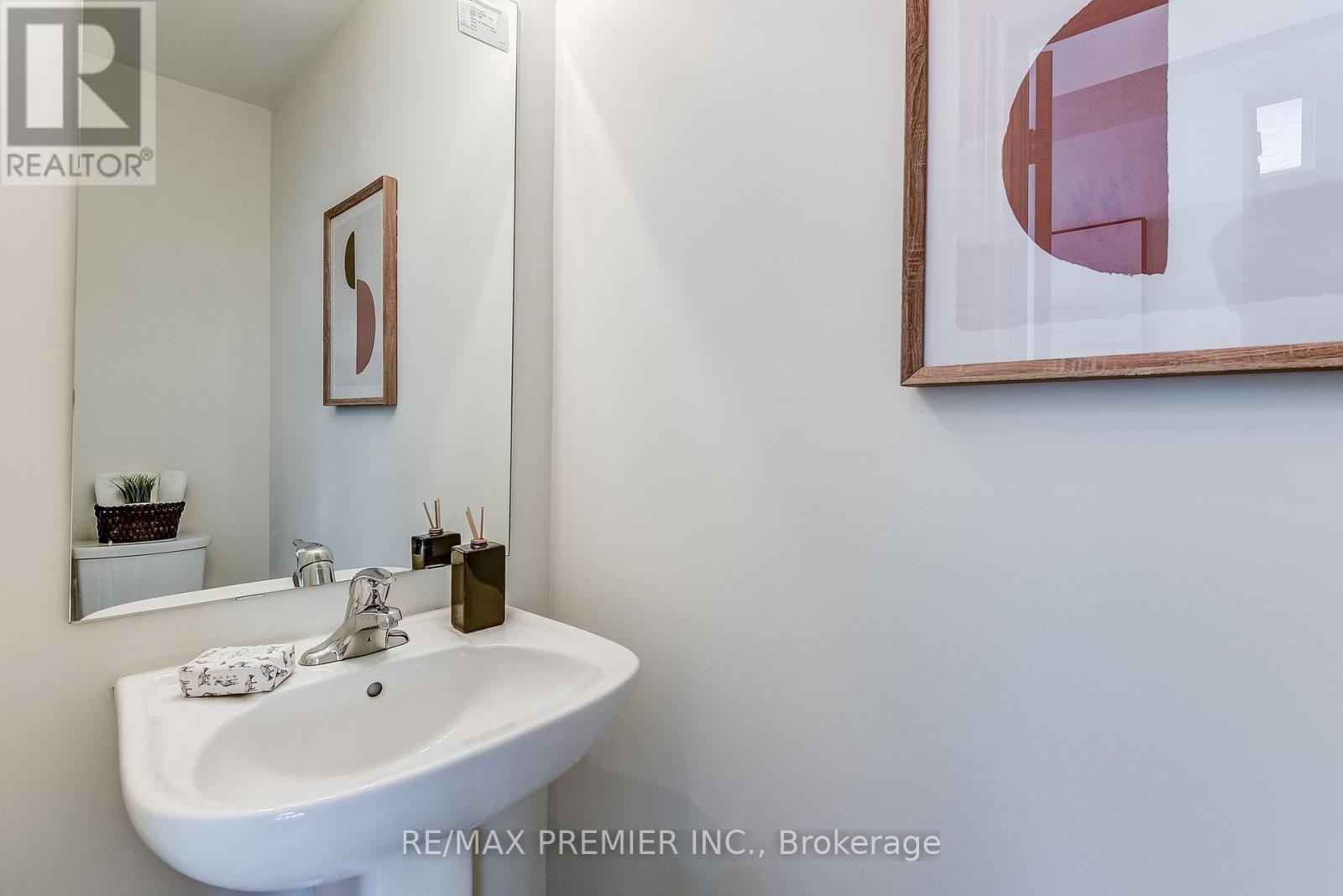 1274 Talisman Manor, Pickering, Ontario  L1X 0R7 - Photo 28 - E12218538