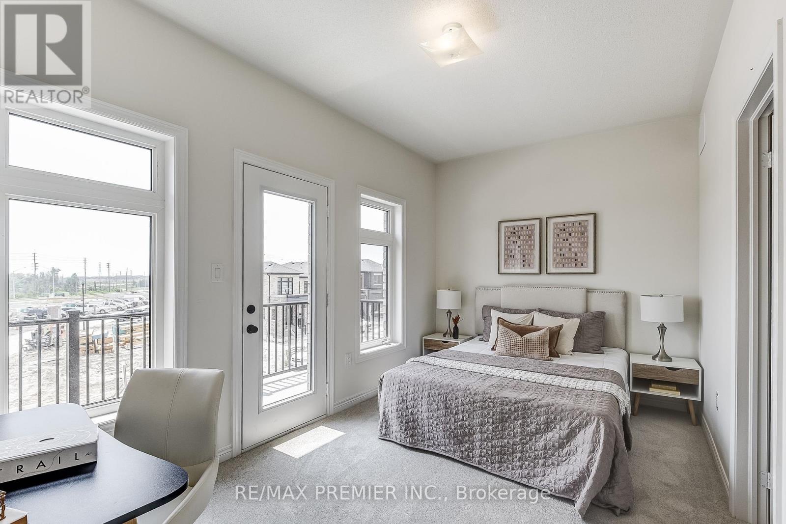 1274 Talisman Manor, Pickering, Ontario  L1X 0R7 - Photo 32 - E12218538