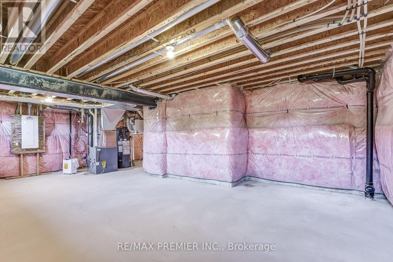 1274 Talisman Manor, Pickering, Ontario  L1X 0R7 - Photo 48 - E12218538