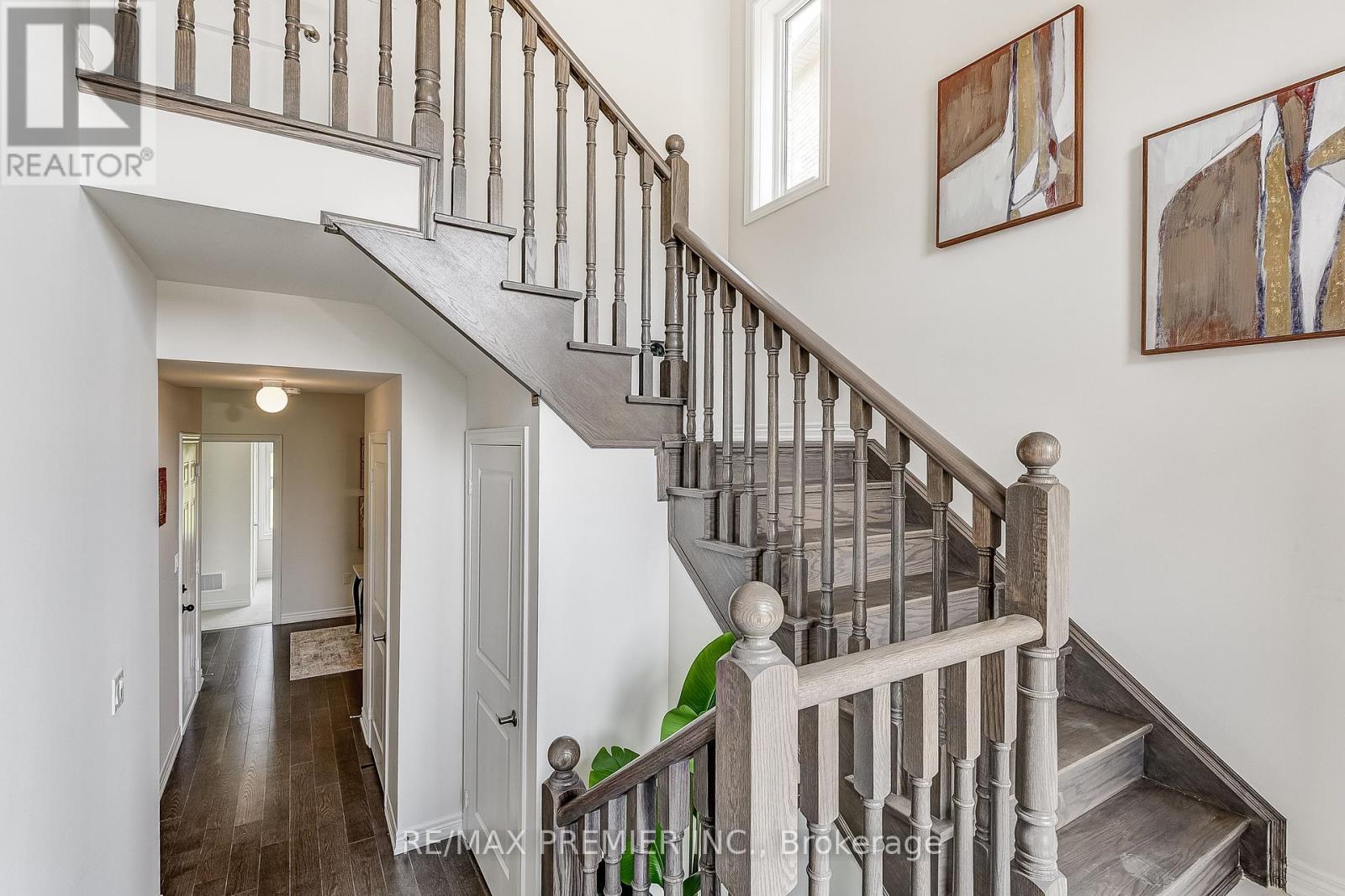 1274 Talisman Manor, Pickering, Ontario  L1X 0R7 - Photo 5 - E12218538