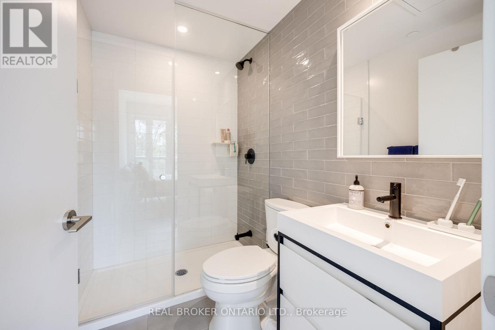 334 - 150 Logan Avenue, Toronto, Ontario  M4M 0E4 - Photo 16 - E12218542