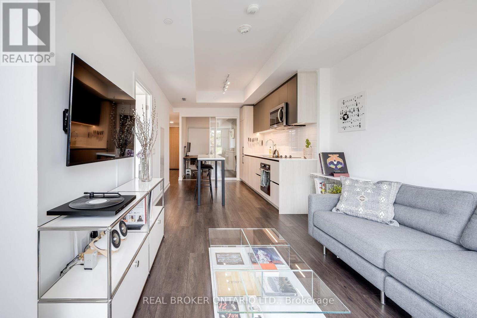 334 - 150 Logan Avenue, Toronto, Ontario  M4M 0E4 - Photo 4 - E12218542