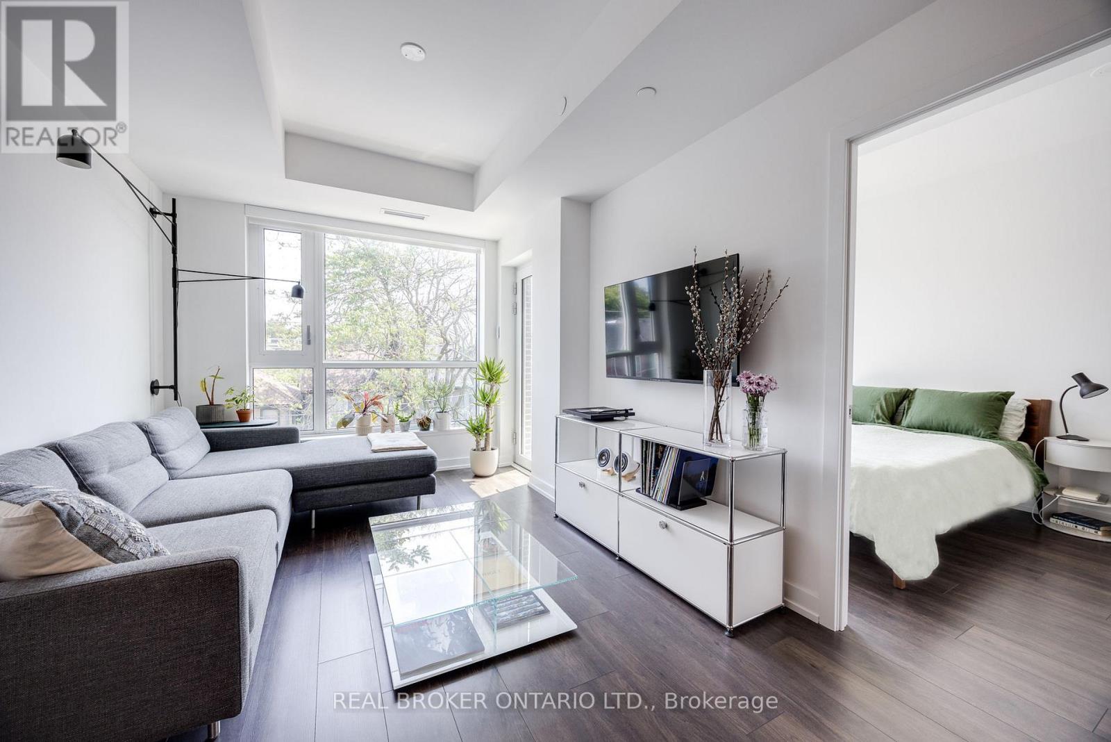 334 - 150 Logan Avenue, Toronto, Ontario  M4M 0E4 - Photo 6 - E12218542