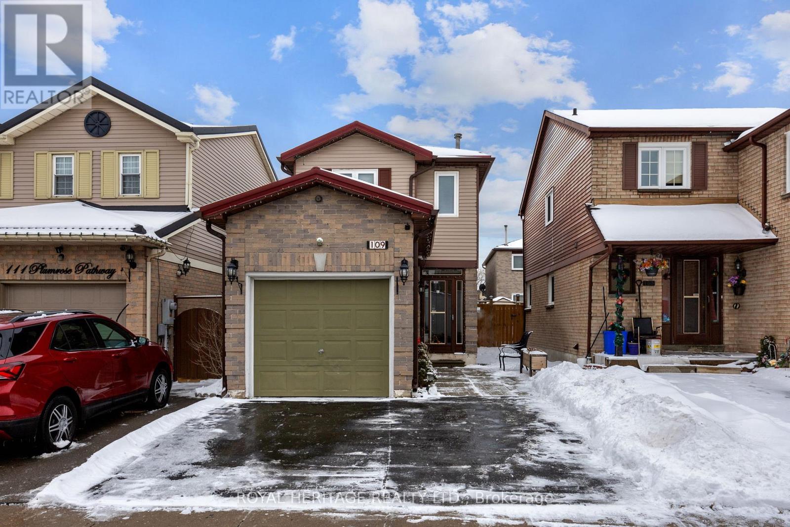 109 Plumrose Pathway, Toronto, Ontario  M1B 4B6 - Photo 2 - E12218552