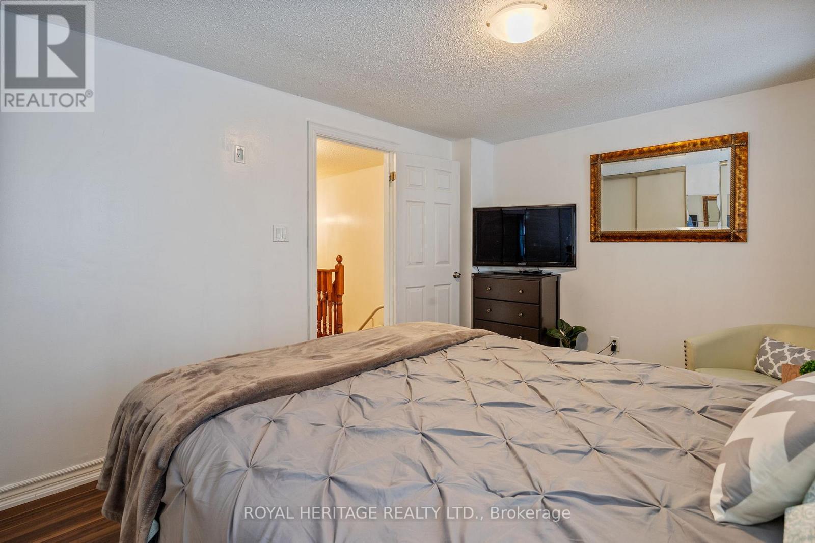 109 Plumrose Pathway, Toronto, Ontario  M1B 4B6 - Photo 20 - E12218552