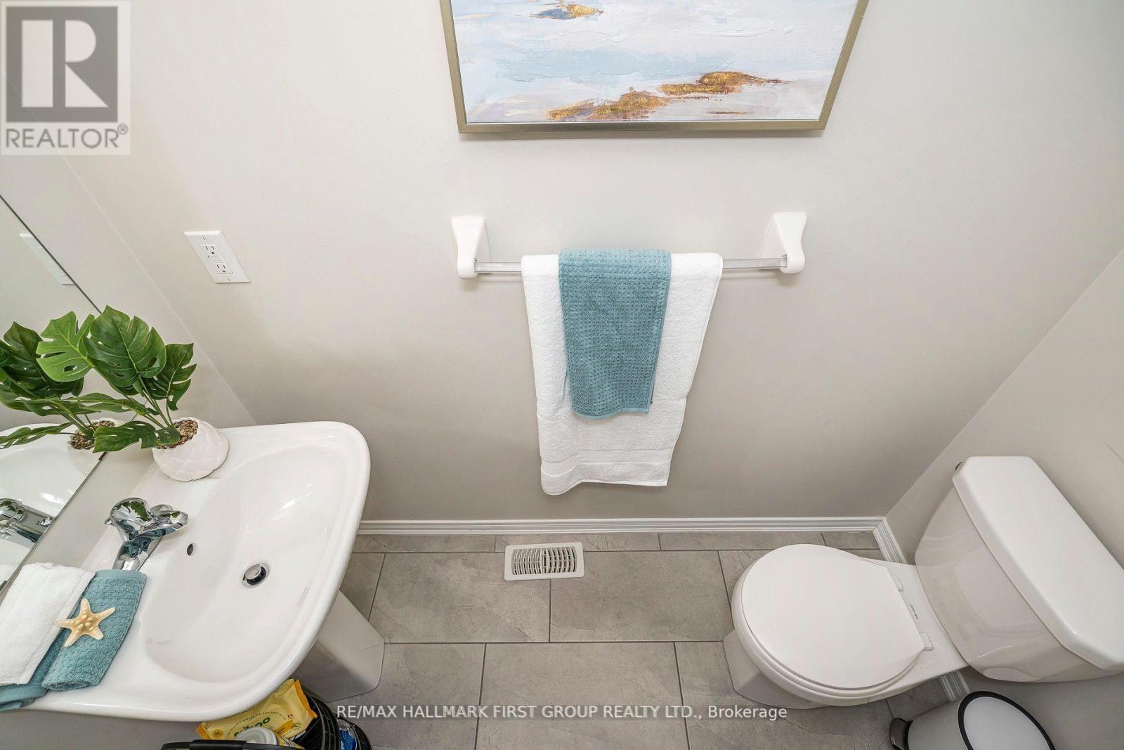 11 Graywardine Lane, Ajax, Ontario  L1Z 0R9 - Photo 22 - E12218579