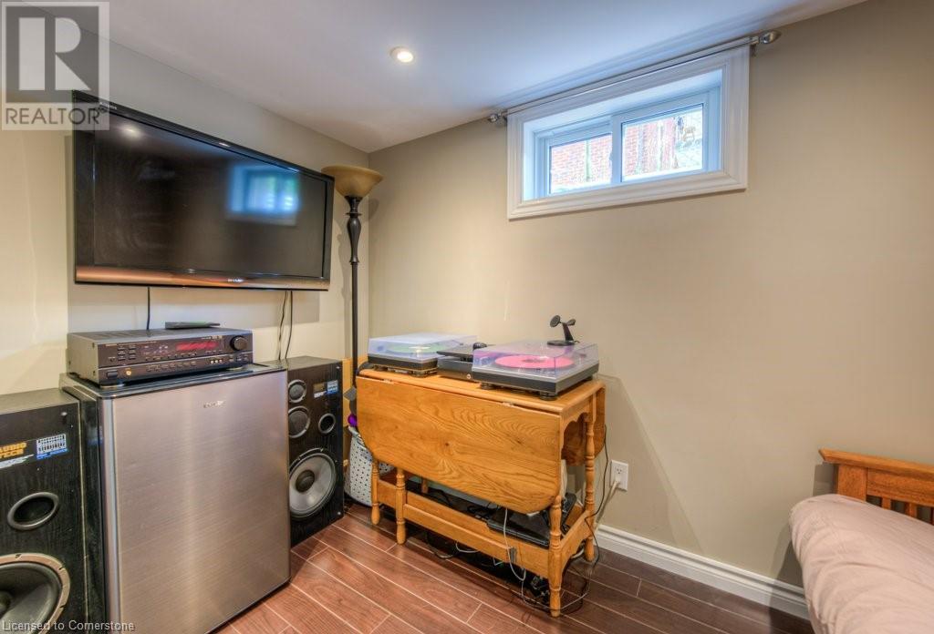 1212 Queen's Boulevard, Kitchener, Ontario  N2M 1C3 - Photo 31 - 40740182
