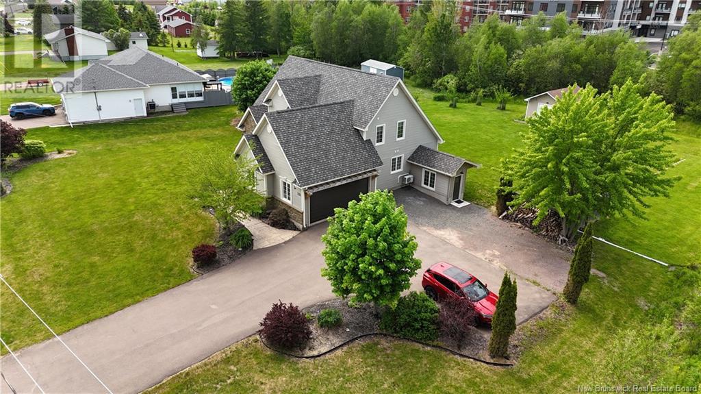 Property at 733 Chartersville Road image 2