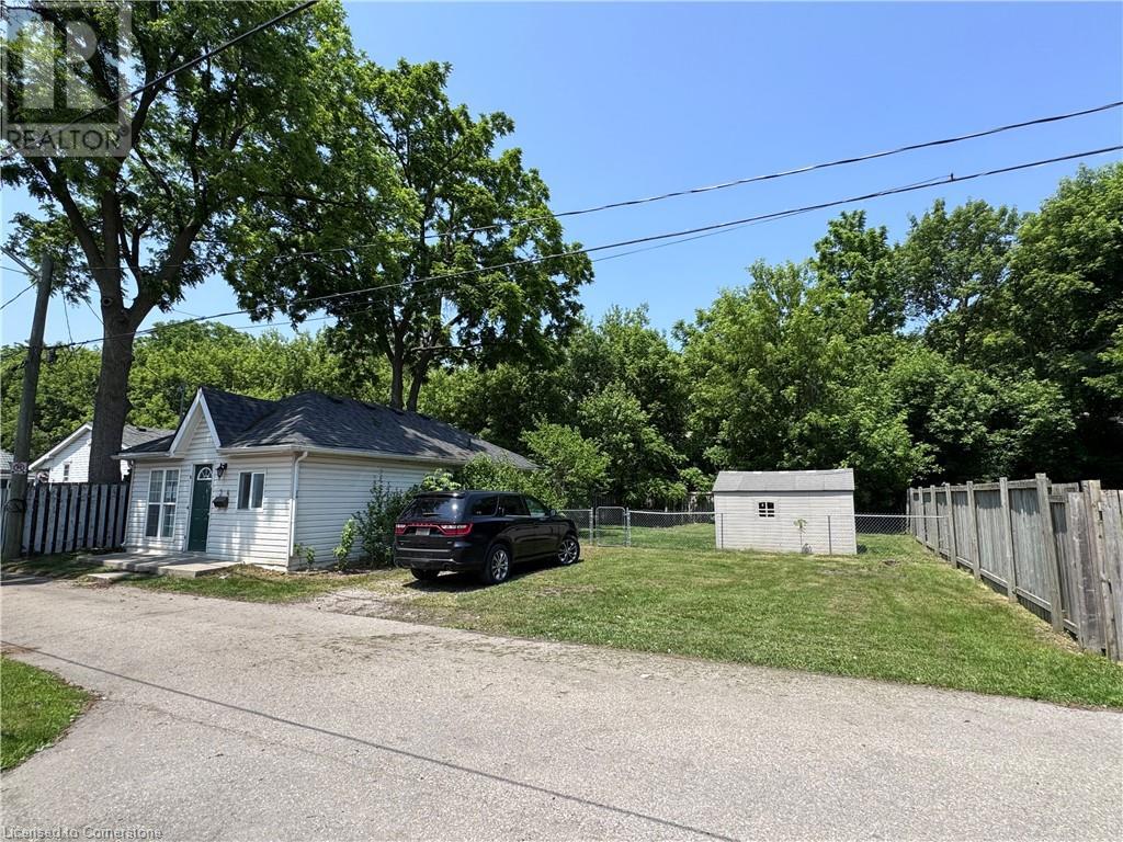 34 Brock Lane, Brantford, Ontario  N3S 4Y6 - Photo 5 - 40740497