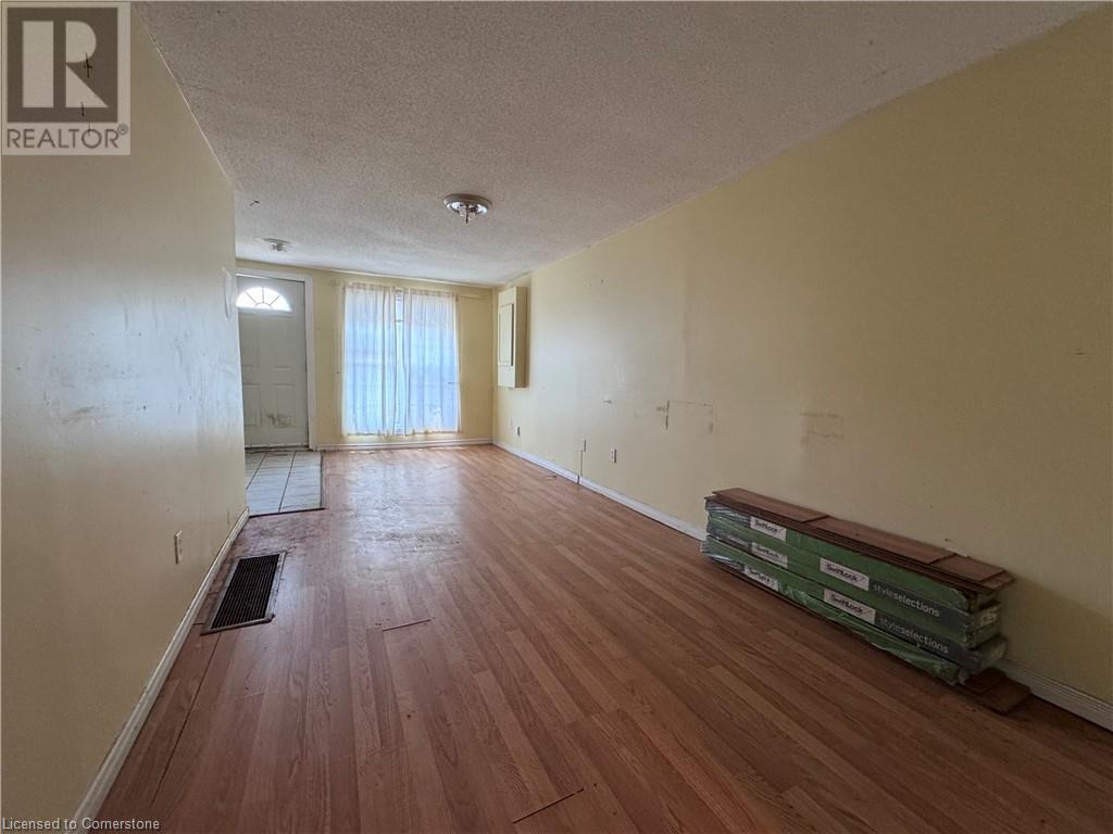 34 Brock Lane, Brantford, Ontario  N3S 4Y6 - Photo 15 - 40740497