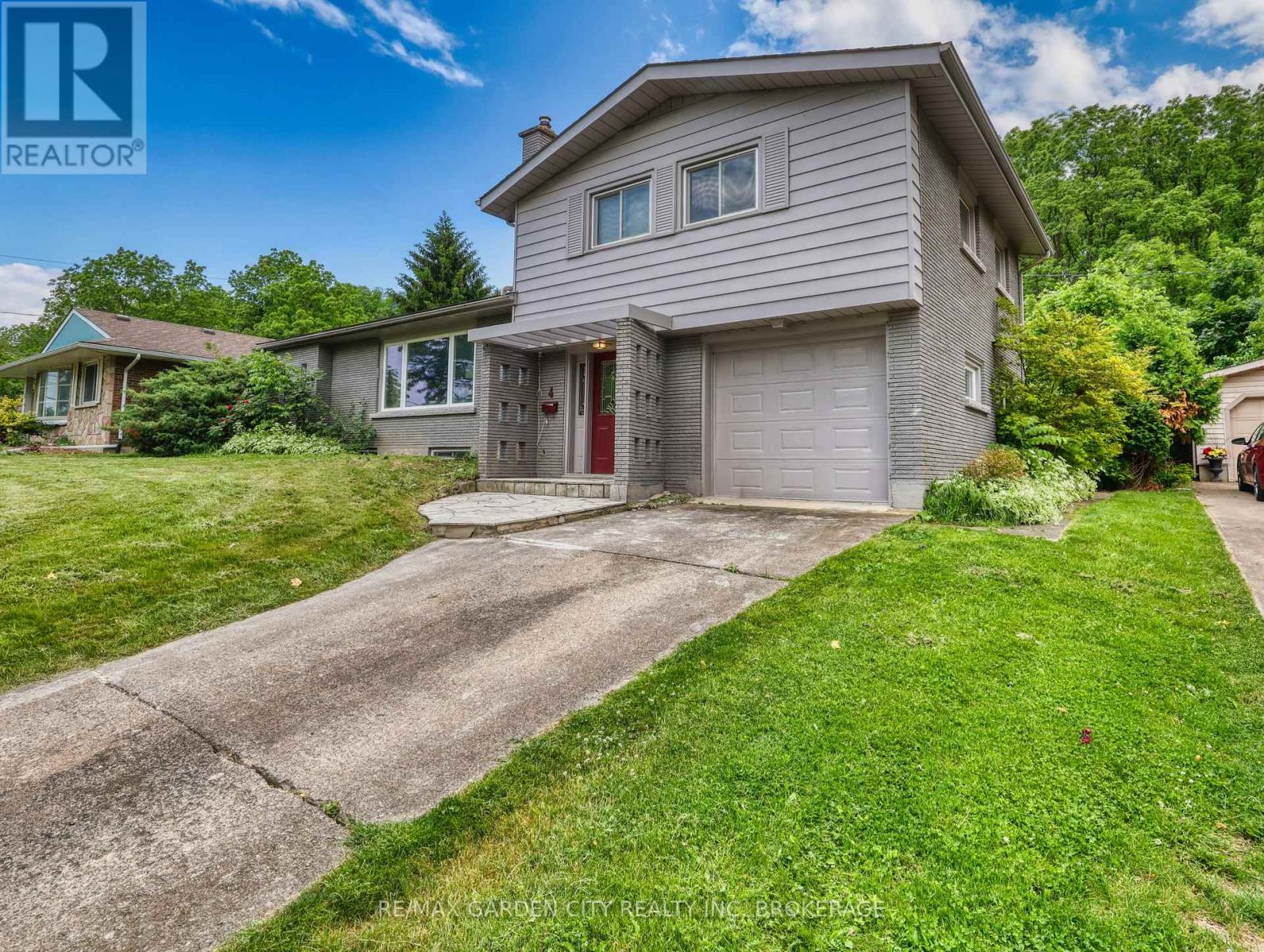 Property at 4 ROCKDALE AVENUE image 2