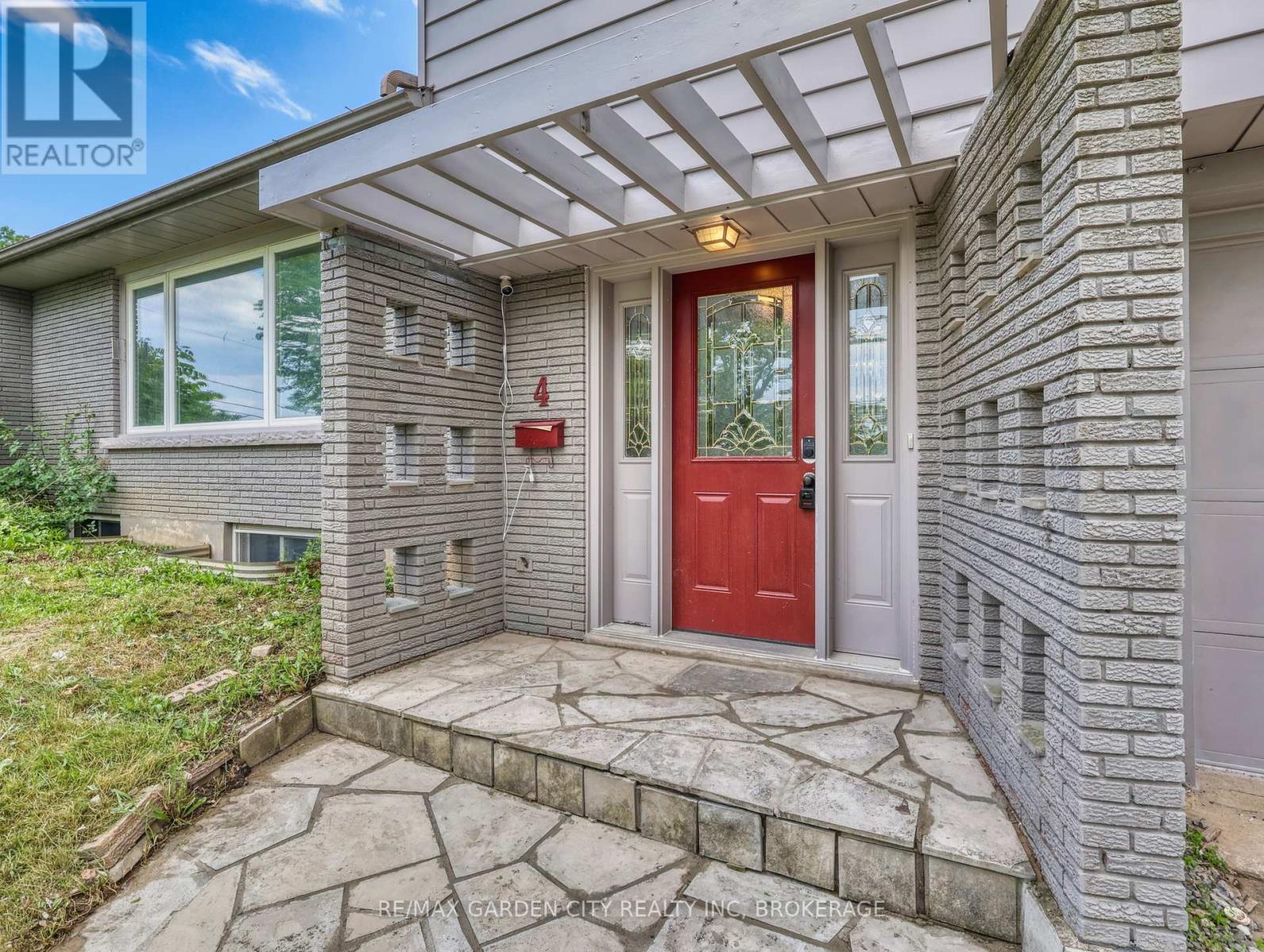 Property at 4 ROCKDALE AVENUE image 4