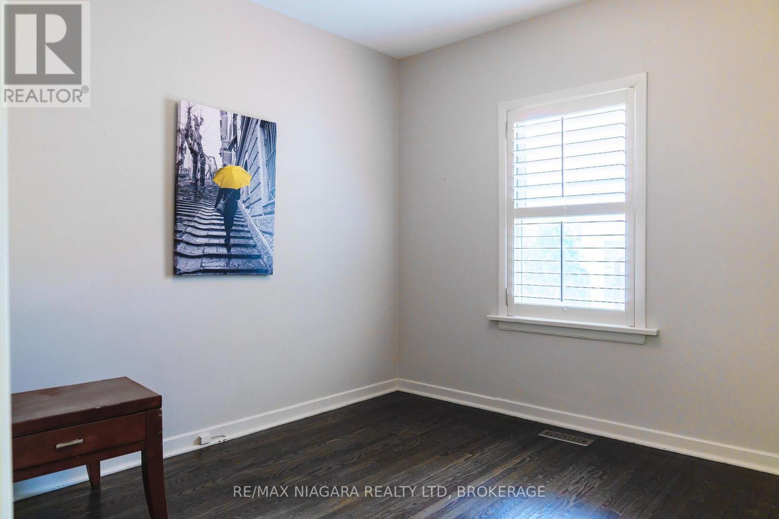 111 Riverdale Avenue, St. Catharines (Old Glenridge), Ontario  L2R 3S4 - Photo 29 - X12218708