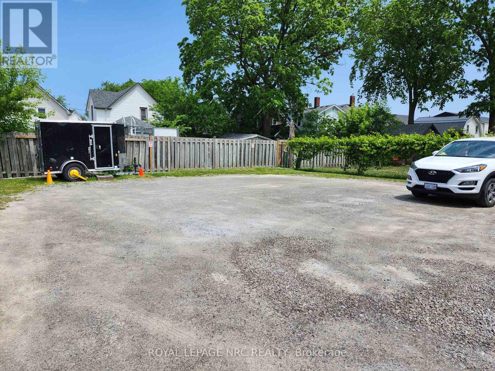 474 East Main Street, Welland, Ontario  L3B 3X6 - Photo 3 - X12218771