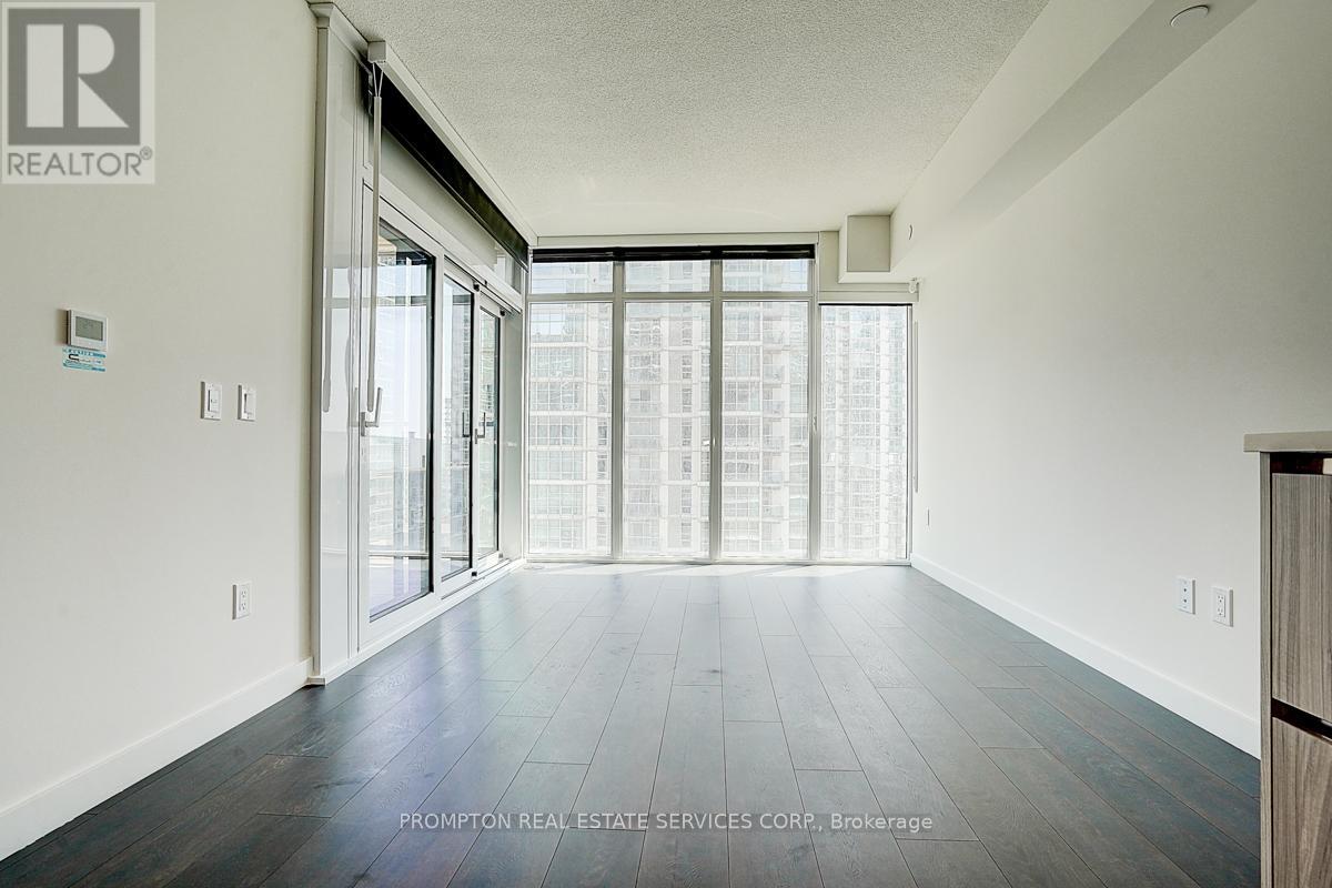 915 - 1 Concord Cityplace Way, Toronto, Ontario  M5V 0X3 - Photo 19 - C12212795