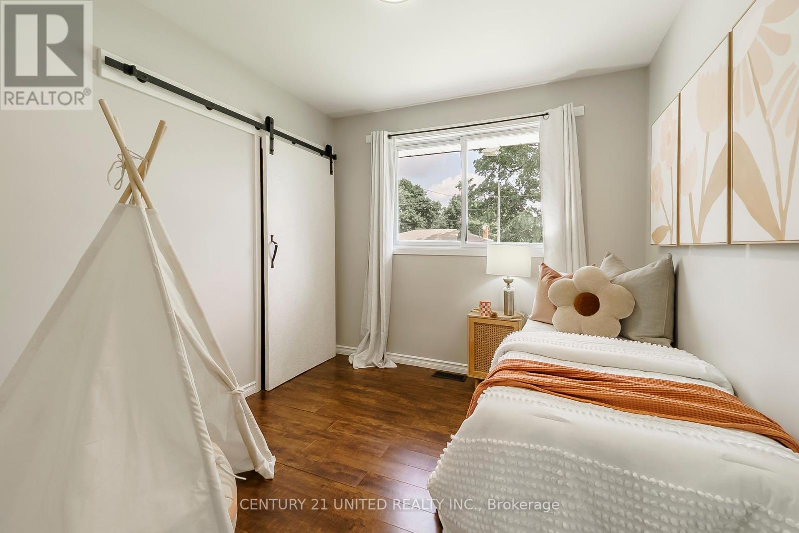 136 Parkdale Avenue, Selwyn, Ontario  K9L 1K4 - Photo 29 - X12168689