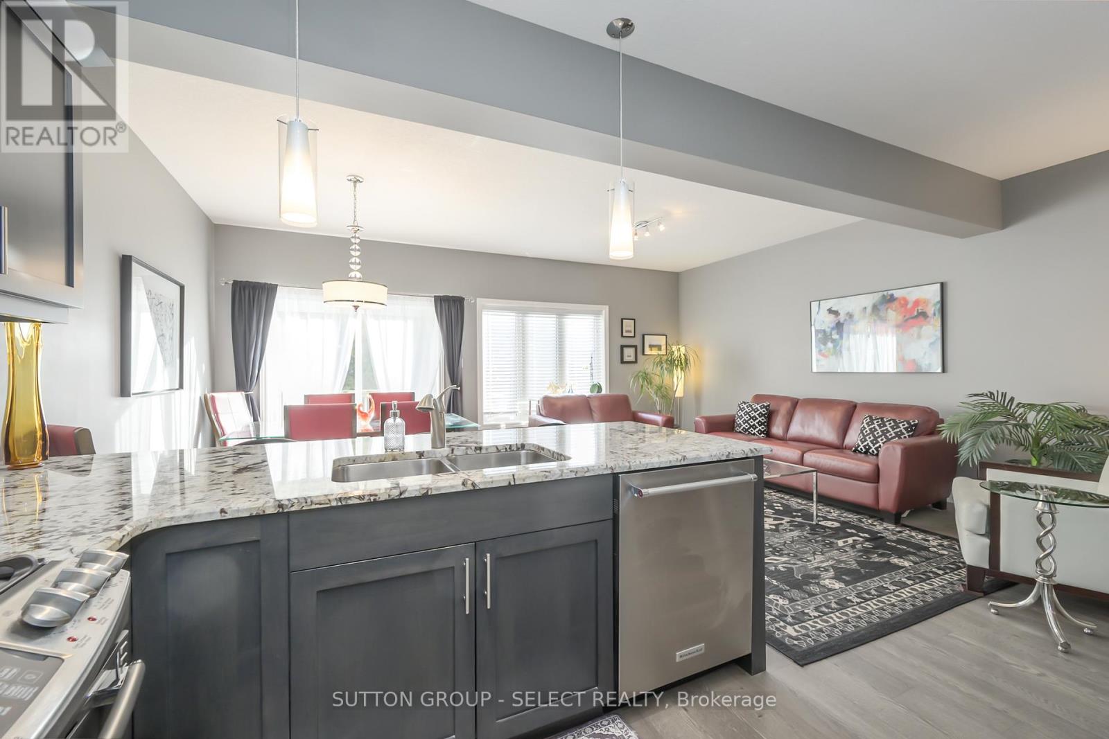 91 - 1924 Cedarhollow Boulevard, London North, Ontario  N5X 0K3 - Photo 5 - X12081541
