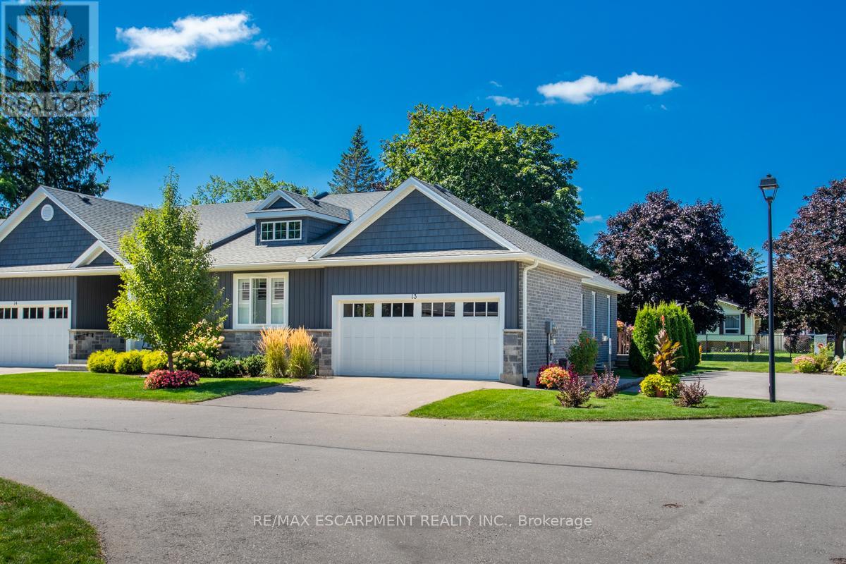 13 - 418 Nelson Street, Norfolk, Ontario  N0A 1N0 - Photo 2 - X12211438