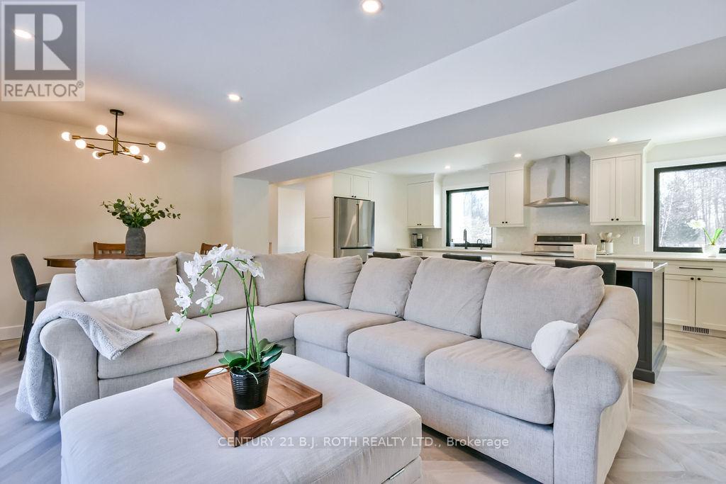 10457 Darkwood Road, Milton, Ontario  L0P 1J0 - Photo 25 - W12218491