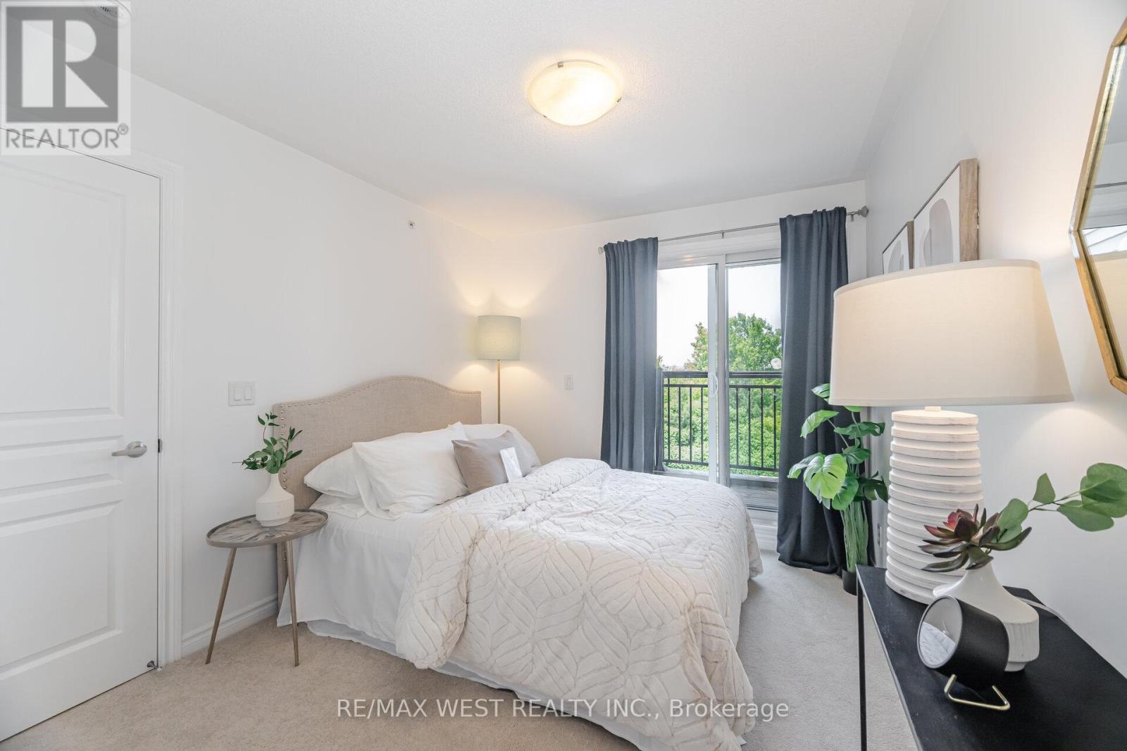 4 - 150 Long Branch Avenue, Toronto, Ontario  M8W 0A9 - Photo 21 - W12218500