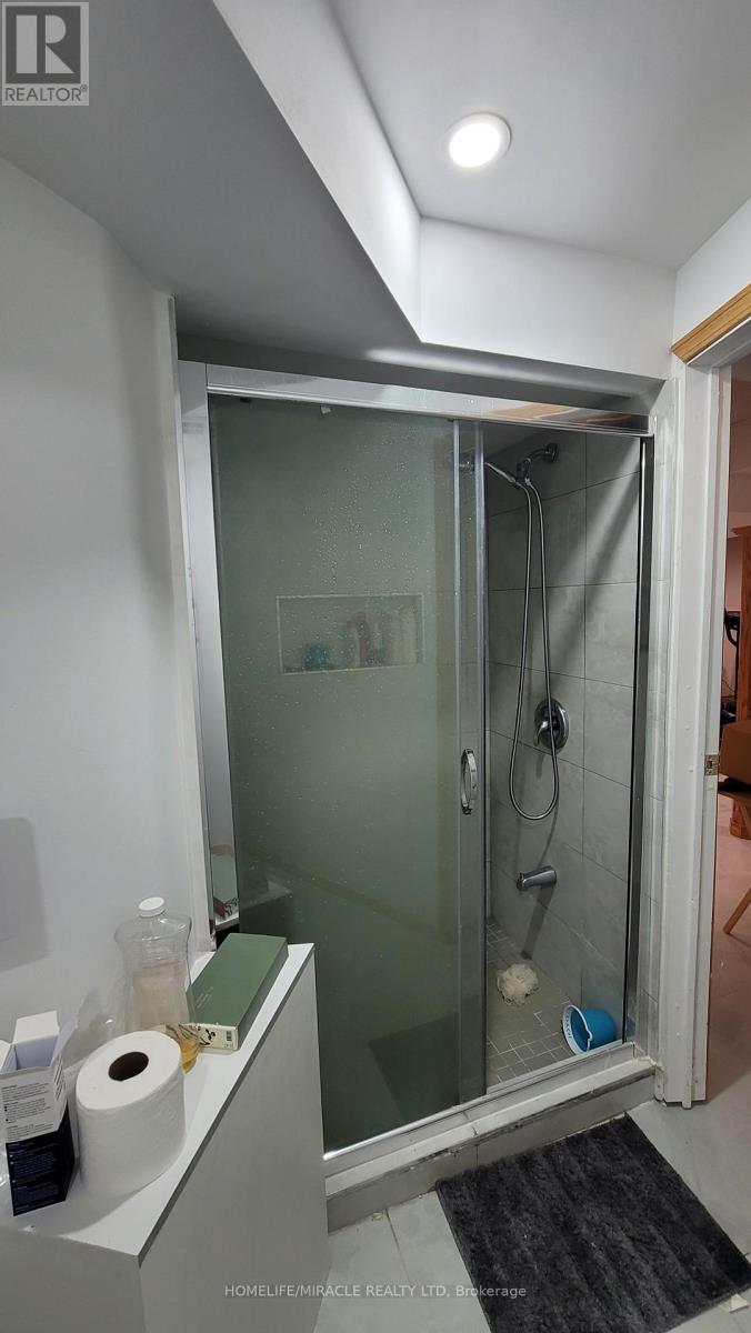 144 Sandyshores Drive W, Brampton, Ontario  L6R 2M3 - Photo 37 - W12218520