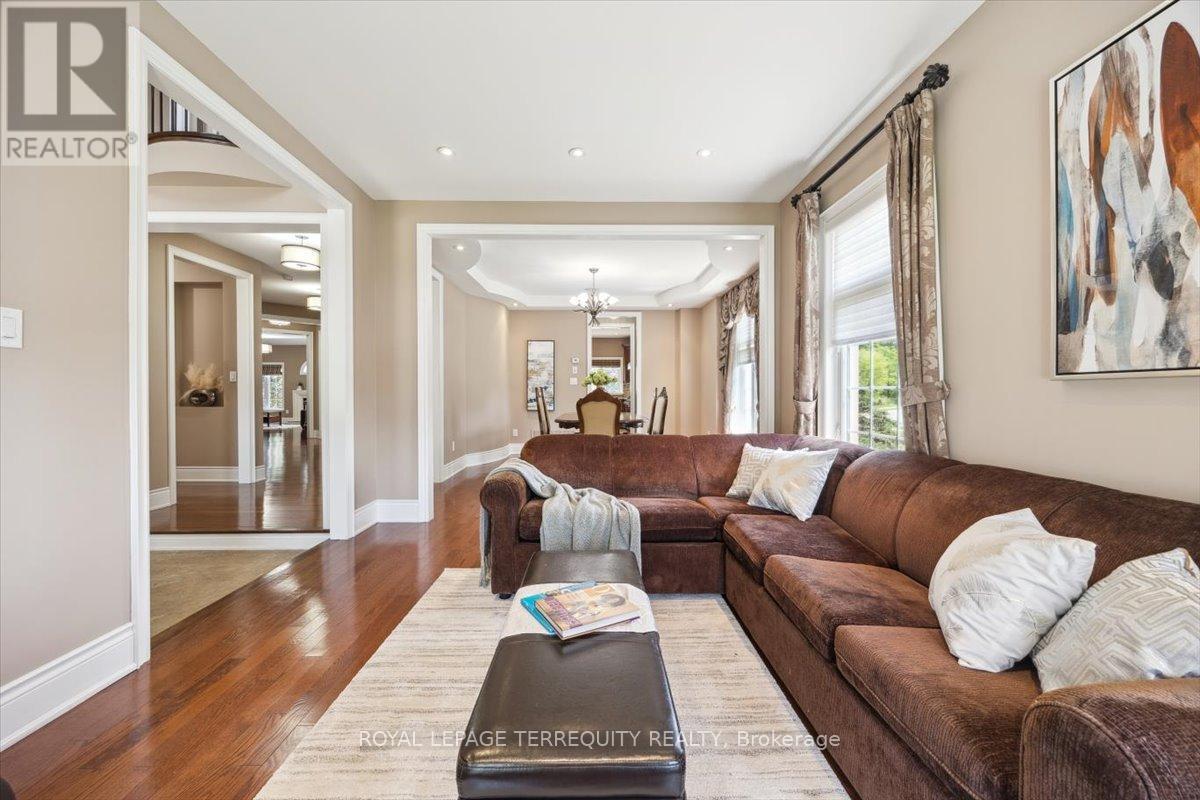 113 Royal West Drive, Brampton, Ontario  L6X 0V4 - Photo 22 - W12218530
