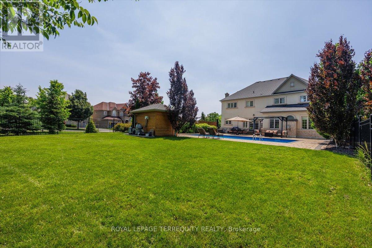 113 Royal West Drive, Brampton, Ontario  L6X 0V4 - Photo 42 - W12218530
