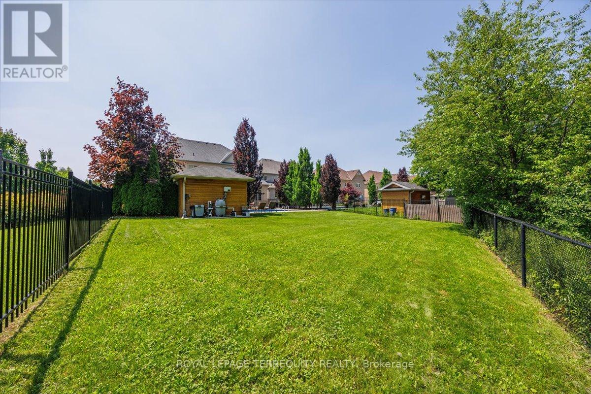 113 Royal West Drive, Brampton, Ontario  L6X 0V4 - Photo 44 - W12218530