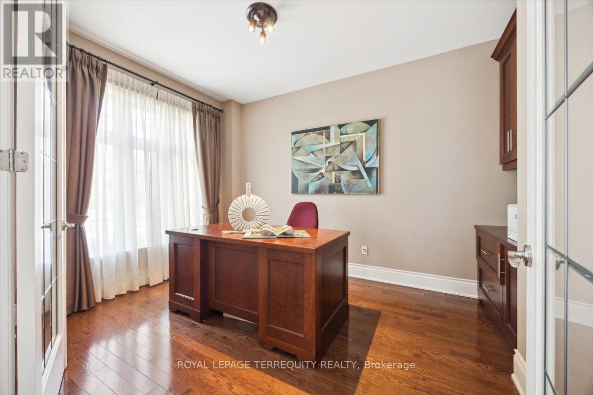 113 Royal West Drive, Brampton, Ontario  L6X 0V4 - Photo 6 - W12218530