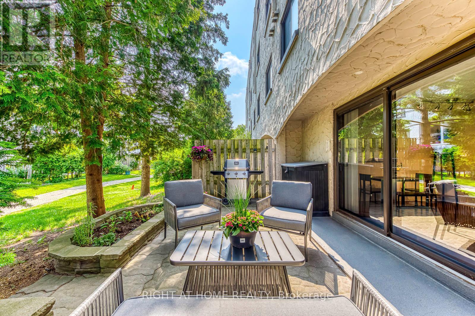 133 - 1058 Falgarwood Drive, Oakville (Fa Falgarwood), Ontario  L6H 2P3 - Photo 24 - W12218598