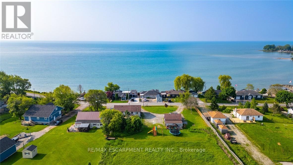 Property at 1199 LAKESHORE ROAD image 4