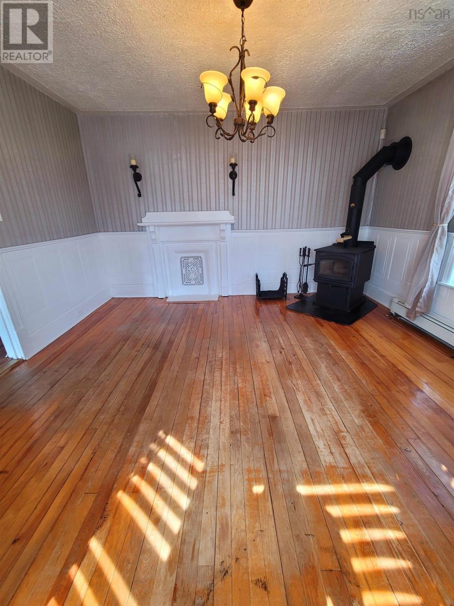 109 Alexander Street, Glace Bay, Nova Scotia  B1A 4A6 - Photo 5 - 202514498