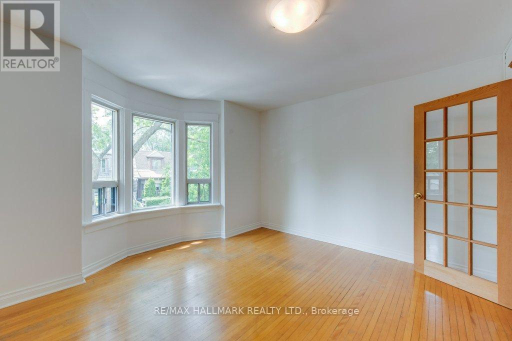 15 Seymour Avenue, Toronto, Ontario  M4J 3T3 - Photo 38 - E12215085