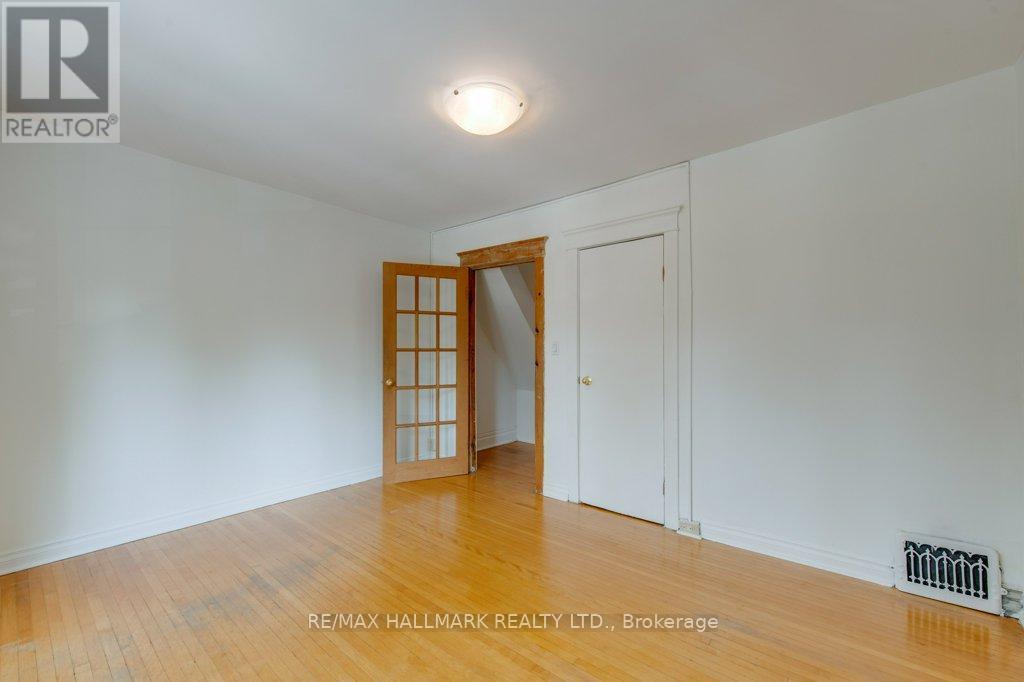 15 Seymour Avenue, Toronto, Ontario  M4J 3T3 - Photo 39 - E12215085