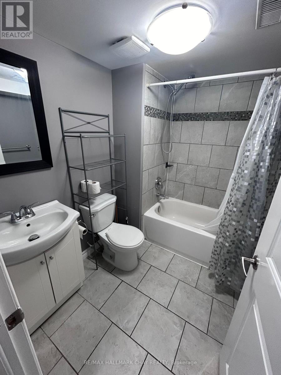 266 Galloway Boulevard, Midland, Ontario  L4R 5A2 - Photo 18 - S12032293