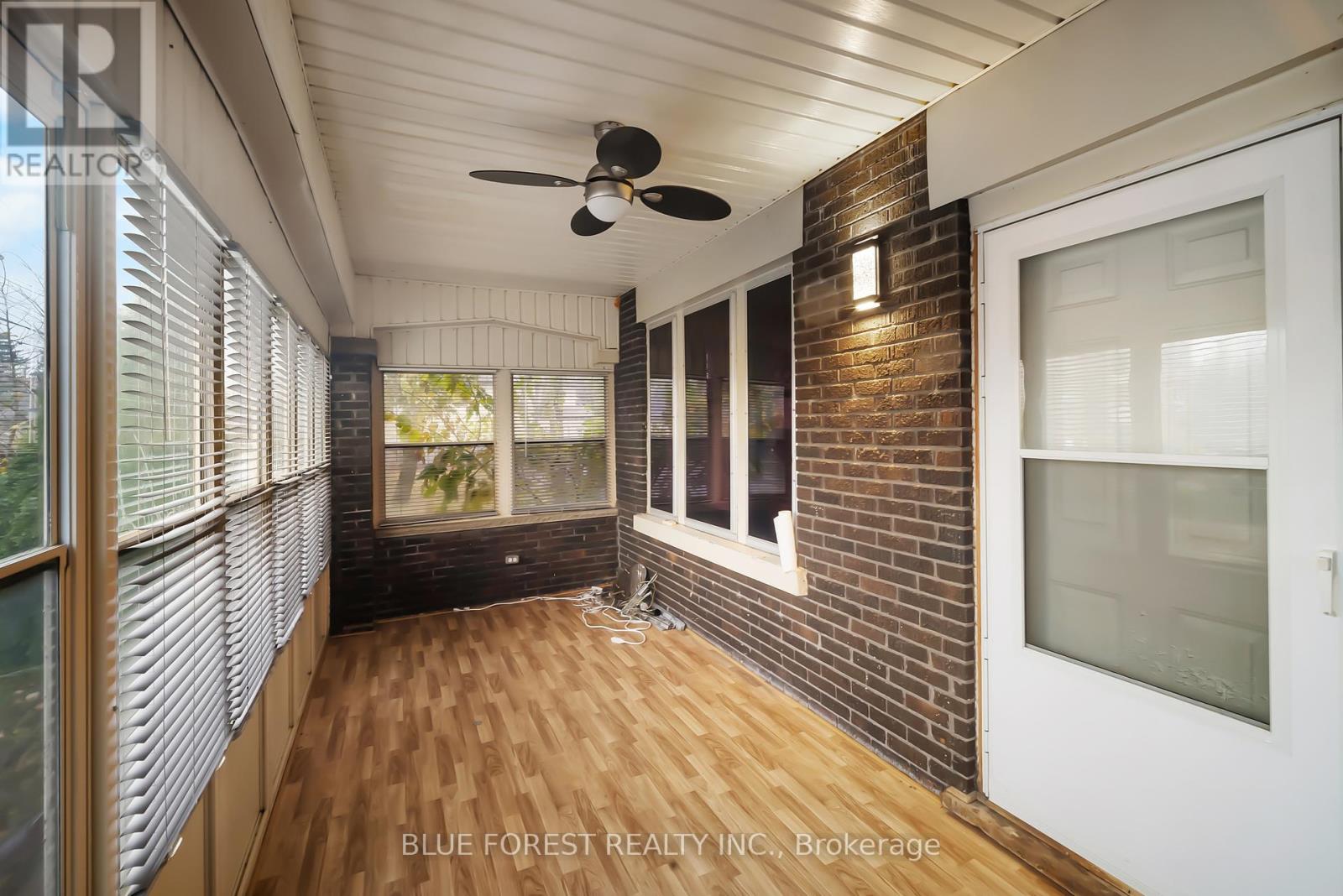 246 Grey Street, London East (East K), Ontario  N6B 1G5 - Photo 3 - X12218848